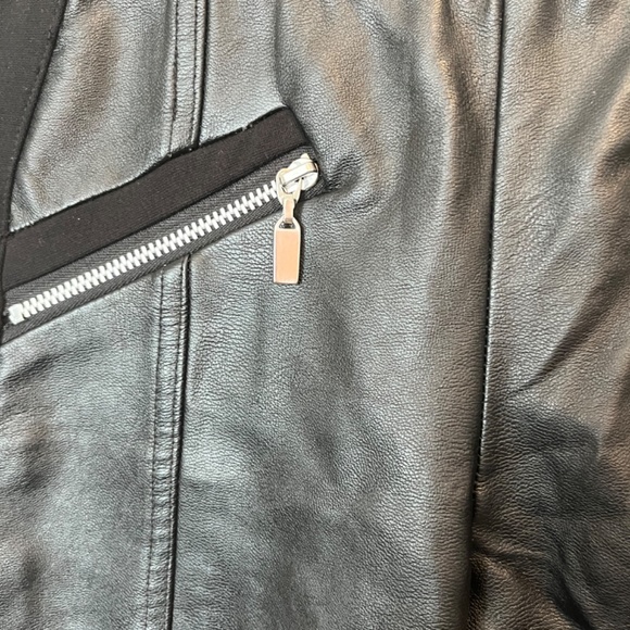 Melissa Nepton size S faux leather pants - Picture 4 of 10
